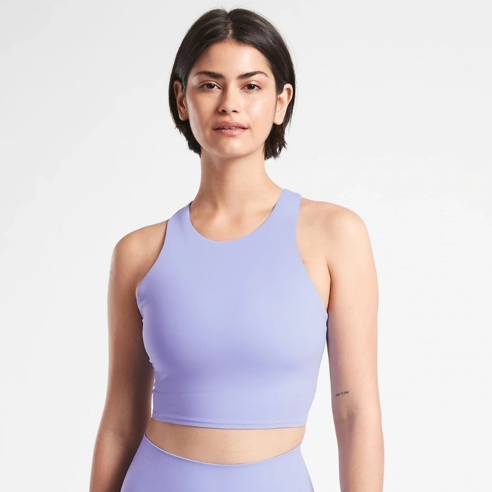 Athleta bra conscious crop tank women’s medium lavender EUC